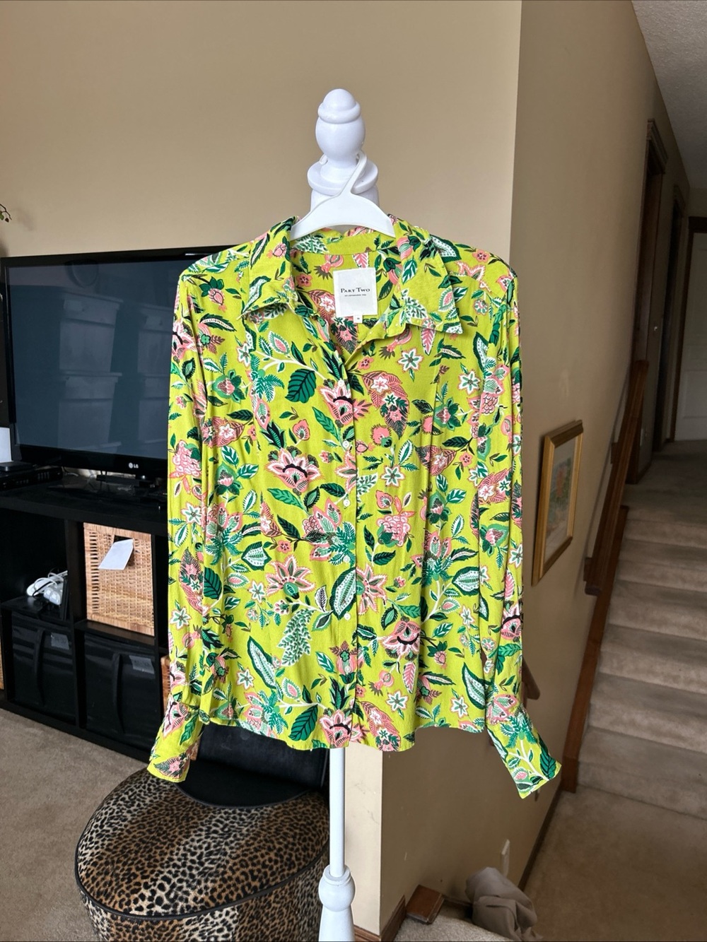 Sabila Relaxed fit Button-Down Blouse in Lime & Pink Floral